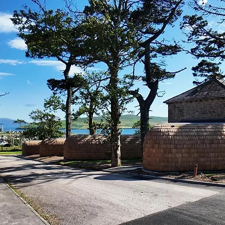 Courtyard & Luxury * Dingle